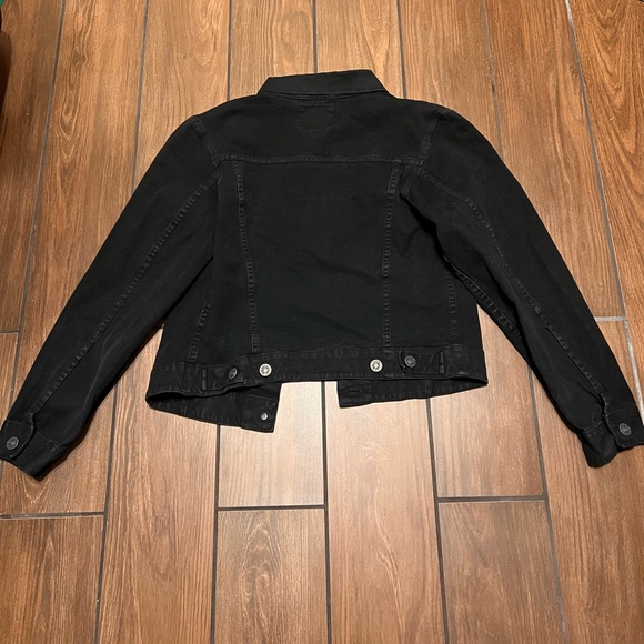 Levi’s Silver Tab Women’s Black Denim Jacket - Picture 2 of 3